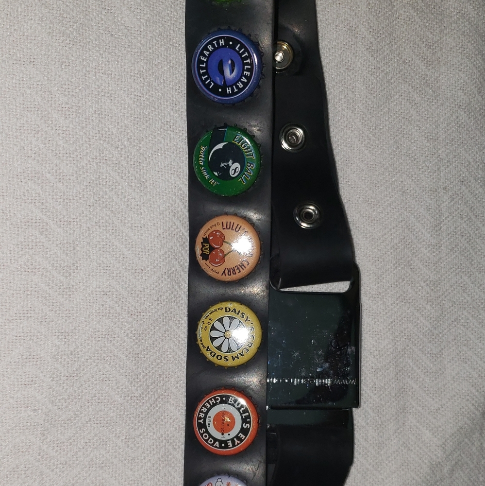 BELT - Picture 4 of 5